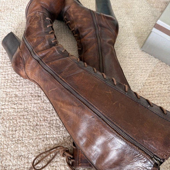 Frye Dark Brown knew high Leather Lace-Up Heeled Boots, size 10 - Picture 6 of 12